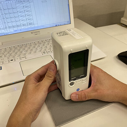 色差測定検査器